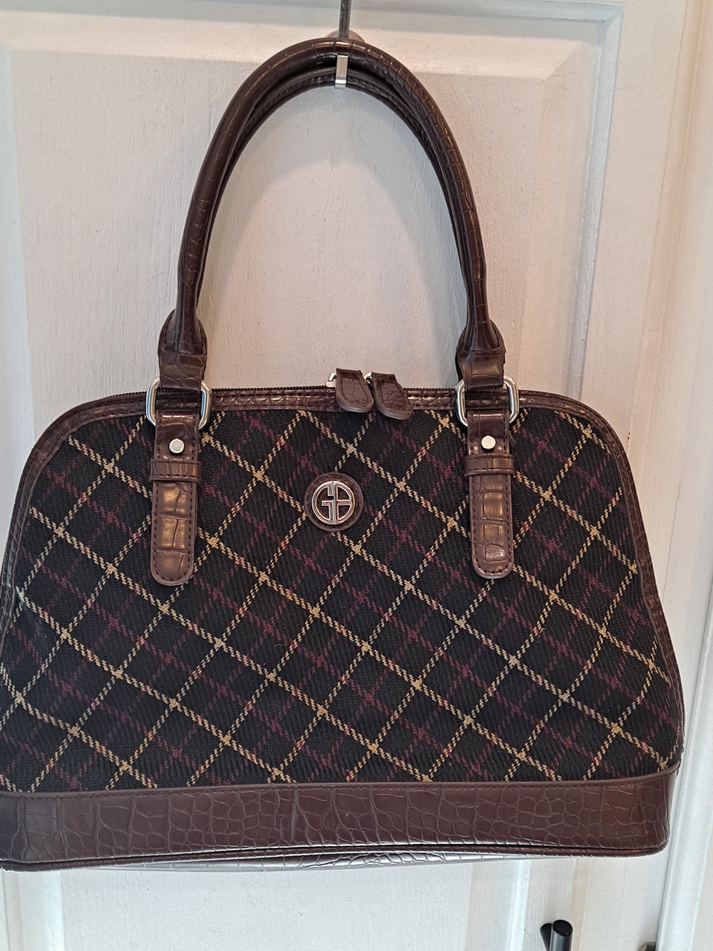 Giani Bernini Black Brown Plaid Croc Dome Satchel Preppy Fabric Faux Leather Bag